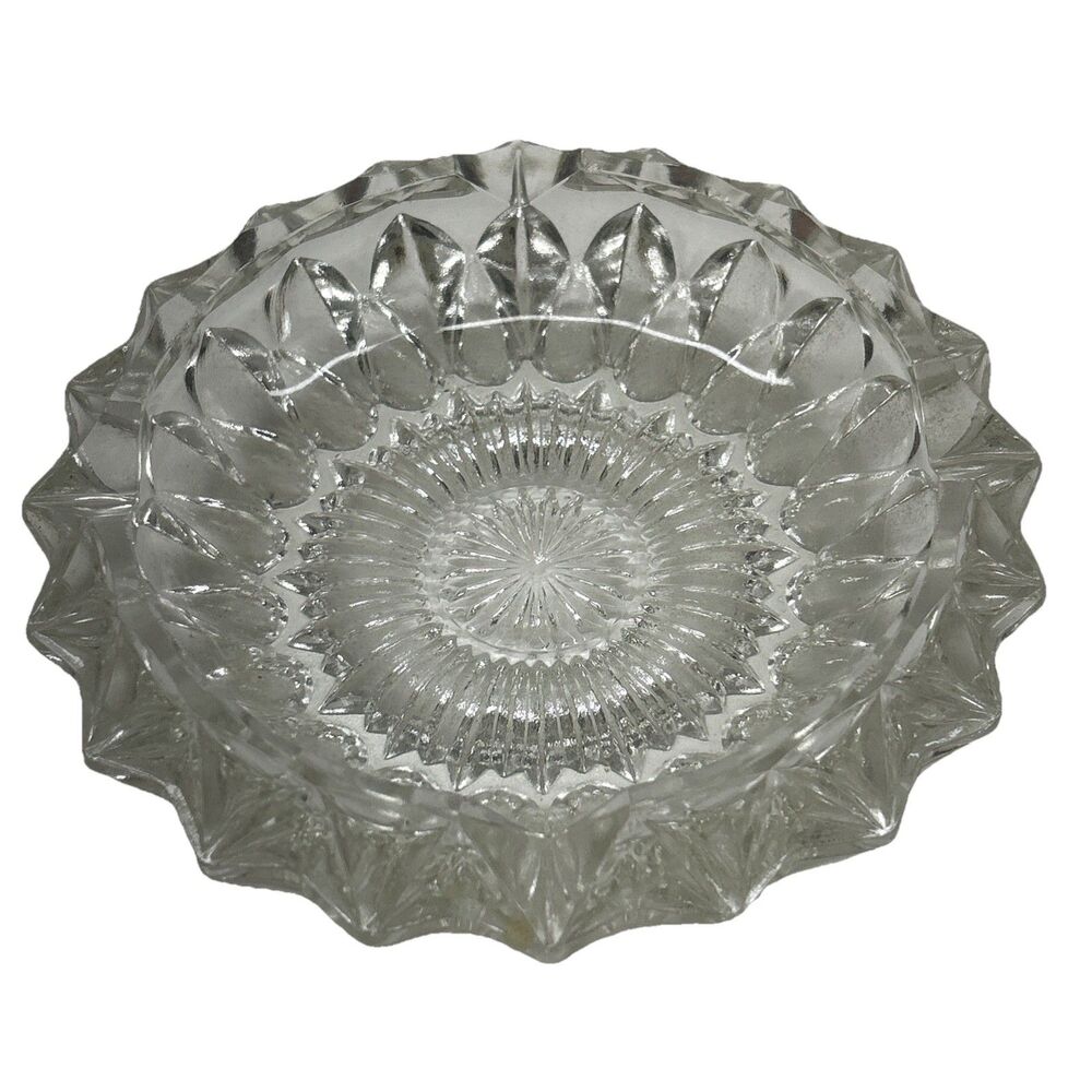 Beautiful Vintage Crystal Style Ash Tray Diamond Cut EUC